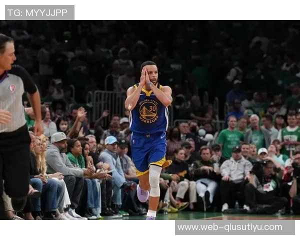 库里近期表现惊艳场均345分助勇士取得三胜一负佳绩