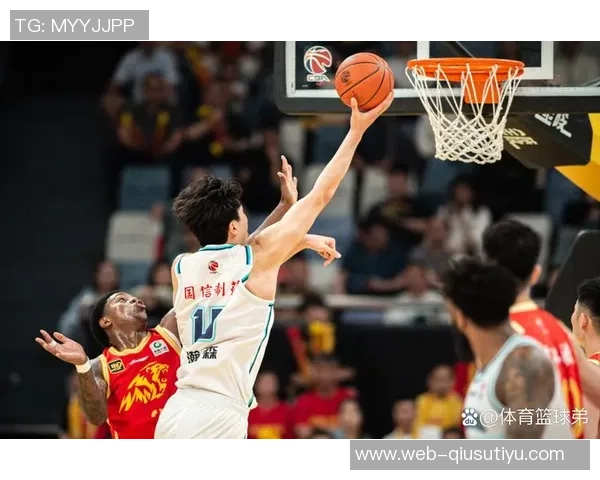 杨瀚森的高光时刻引发关注但他仍需时间与经验的积累