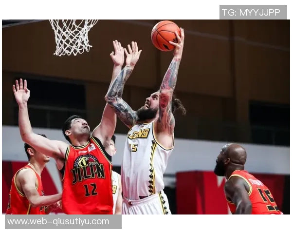 萨迪克贝替补表现低迷18分钟仅得4分3板三分球全失准