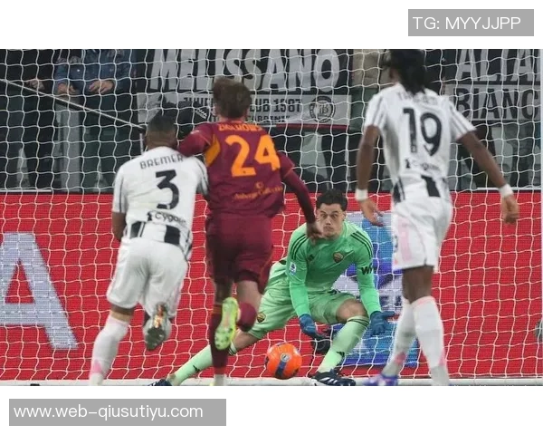 孔塞桑伊尔迪兹华丽过人连连挑战防线前者射门被挡精彩瞬间引发全场欢呼